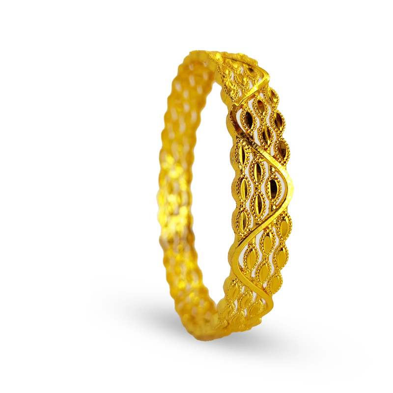 Gold-Plated Woven Pattern Bangle with Elegant Design for Traditional and Festive Occasions