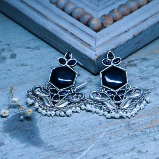 Handcrafted Oxidized Black Stone Earrings with Pearl Detailing