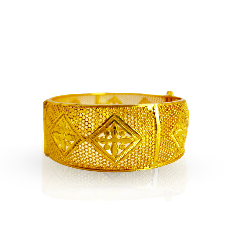 Elegant Gold Plated Bangle Bracelet with Intricate Floral Design - Traditional Indian Jewelry