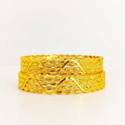 Gold-Plated Woven Pattern Bangle with Elegant Design for Traditional and Festive Occasions