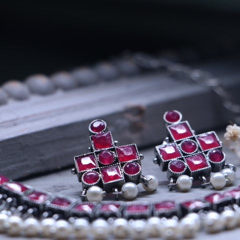 Red oxidised Pearl Necklace Set