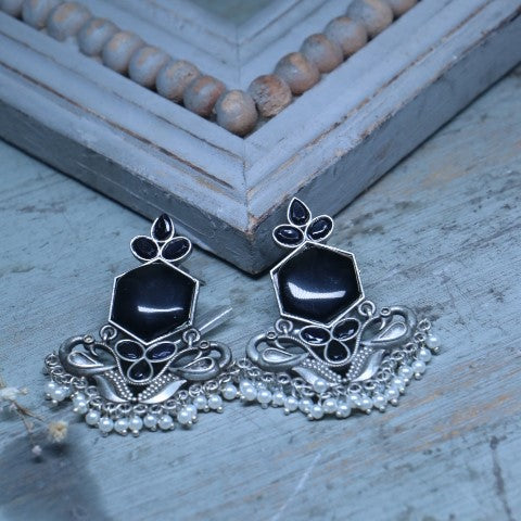 Handcrafted Oxidized Black Stone Earrings with Pearl Detailing