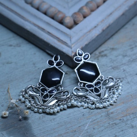 Handcrafted Oxidized Black Stone Earrings with Pearl Detailing